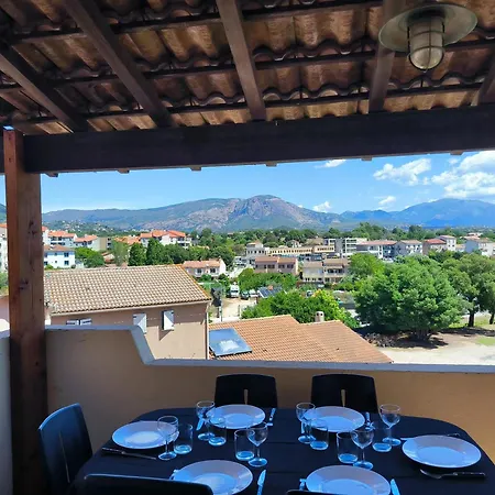 Maison Chaleureuse à Avec Vue Sur Le Jardin Casa de Férias Ajaccio (Corsica)