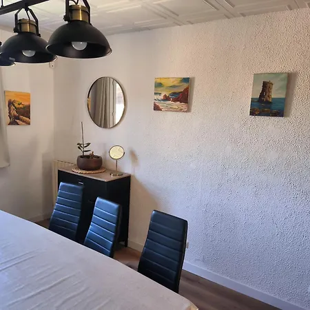 Maison Chaleureuse A Avec Vue Sur Le Jardin Semesterbostad *