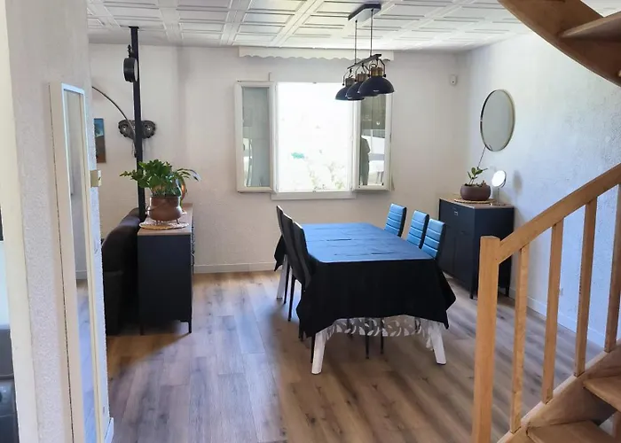 Vakantiehuis Maison Chaleureuse A Avec Vue Sur Le Jardin