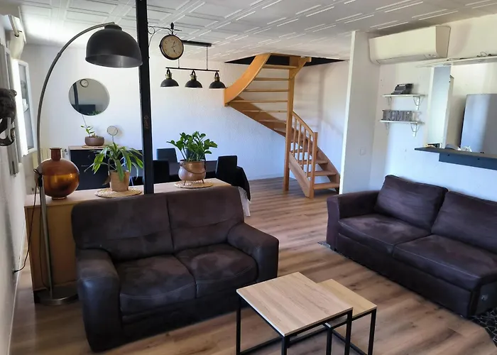 Vakantiehuis Maison Chaleureuse A Avec Vue Sur Le Jardin