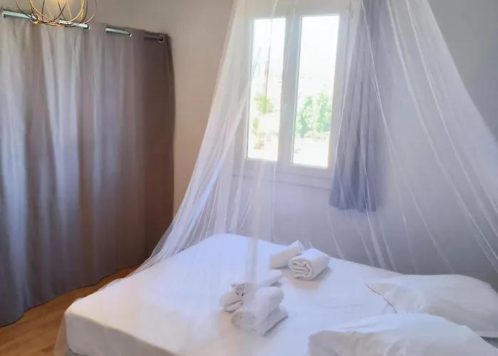 Maison Chaleureuse A Avec Vue Sur Le Jardin Ajaccio (Corsica)